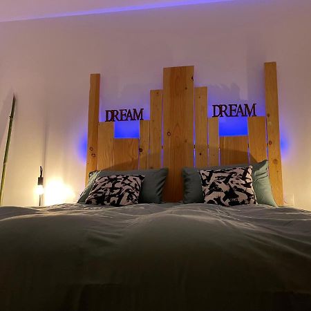 Reve De Panda Avec Sauna Et Jacuzzi Privatif Abrest Екстер'єр фото