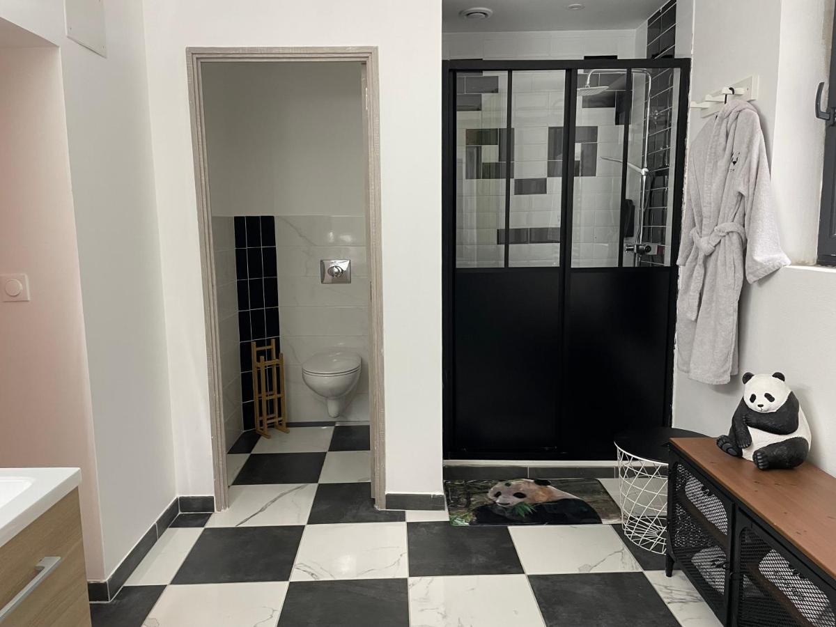 Reve De Panda Avec Sauna Et Jacuzzi Privatif Abrest Екстер'єр фото